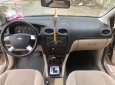Ford Focus 2006 - Bán xe Ford Focus 2006, màu vàng xe còn mới