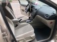 Ford Focus 2006 - Bán xe Ford Focus 2006, màu vàng xe còn mới