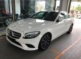 Mercedes-Benz C class GLC C300 2019 - Bán xe Mercedes-Benz GLC C300 sản xuất 2019, màu trắng, số tự động