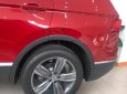 Volkswagen Tiguan 2019 - Bán Volkswagen Tiguan Allspace Luxury 2019, màu đỏ, nhập khẩu