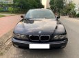 BMW 5 Series 1997 - Cần bán lại xe BMW 5 Series 528i MT sx1997, màu đen, xe nhập số sàn