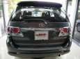 Toyota Fortuner 2013 - Cần bán Toyota Fortuner 2013, màu xám xe còn mới nguyên