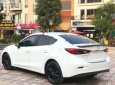 Mazda 3 2016 - Cần bán gấp Mazda 3 năm sản xuất 2016, màu trắng xe còn mới nguyên