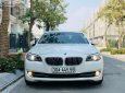 BMW 5 Series 2013 - Bán BMW 520i sản xuất năm 2013, màu trắng, xe nhập