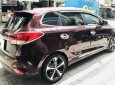 Kia Rondo 2017 - Bán xe cũ Kia Rondo 2017, màu đỏ, số tự động