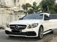 Mercedes-Benz C class 2017 - Bán xe cũ Mercedes C300 AMG năm 2017, màu trắng