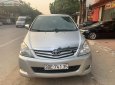 Toyota Innova 2010 - Bán Toyota Innova năm sản xuất 2010, màu bạc, số sàn, 375tr