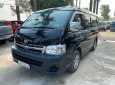 Toyota Hiace 2011 - Cần bán gấp Toyota Hiace 2011, màu đen xe còn mới nguyên