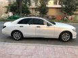 Mercedes-Benz E class E200 2017 - Cần bán xe Mercedes E200 sản xuất 2017, màu trắng số tự động