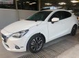 Mazda 2 2017 - Cần bán Mazda 2 đời 2017, màu trắng, số tự động 