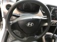 Hyundai Grand i10   2015 - Cần bán Hyundai Grand i10 1.0 MT Base đời 2015, màu bạc, xe nhập, số sàn 