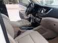 Hyundai Tucson 2016 - Bán xe Hyundai Tucson năm sản xuất 2016, màu trắng, nhập khẩu chính chủ