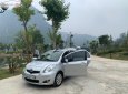 Toyota Yaris 2011 - Cần bán lại xe Toyota Yaris sản xuất năm 2011, màu bạc, nhập khẩu