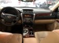 Toyota Camry 2.0E 2013 - Cần bán gấp Toyota Camry 2.0E năm sản xuất 2013, màu đen như mới giá cạnh tranh