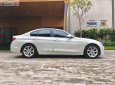 BMW 3 Series 2016 - Cần bán gấp BMW 3 Series 320i đời 2017, màu trắng, xe nhập