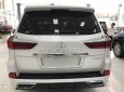 Lexus LX 570 2018 - Bán Lexus LX570 Super Sport S bản xuất Mỹ tiêu chuẩn cao nhất - Xe sản xuất 2018 đăng ký một chủ từ đầu mới lăn bánh hơn