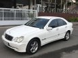 Mercedes-Benz C class 2004 - Bán ô tô Mercedes C class đời 2004, màu trắng