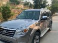 Ford Everest 2012 - Bán xe Ford Everest MT đời 2012 số sàn, 459 triệu