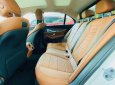 Mercedes-Benz E class E300  2019 - Cần bán xe Mercedes E300 sản xuất 2019, màu trắng