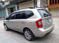 Kia Carens 2010 - Xe Kia Carens 2.0 MT năm 2010 số sàn giá cạnh tranh