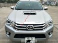 Toyota Hilux 2015 - Cần bán gấp Toyota Hilux năm sản xuất 2015, màu bạc, xe nhập như mới