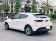 Mazda 3 2020 - Cần bán xe Mazda 3 1.5L Luxury Sport năm sản xuất 2020, màu trắng, 765 triệu