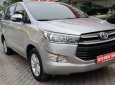 Toyota Innova 2.0E 2017 - Bán xe Toyota Innova 2.0E 2017, màu ghi