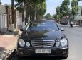 Mercedes-Benz E class 2004 - Cần bán lại xe Mercedes E240 năm 2004, màu đen giá cạnh tranh