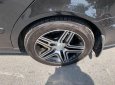 Mercedes-Benz E class 2004 - Cần bán lại xe Mercedes E240 năm 2004, màu đen giá cạnh tranh