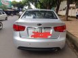 Kia Forte   2010 - Cần bán lại xe Kia Forte 2010, màu bạc chính chủ giá cạnh tranh