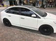 Ford Focus   2010 - Bán xe Ford Focus đời 2010, màu trắng còn mới