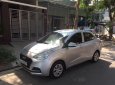 Hyundai Grand i10   2017 - Cần bán lại xe Hyundai Grand i10 năm sản xuất 2017, màu bạc, nhập khẩu 