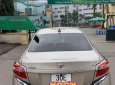 Toyota Vios 2016 - Cần bán xe Toyota Vios sản xuất năm 2016, màu vàng, giá tốt