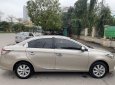 Toyota Vios 2016 - Cần bán xe Toyota Vios sản xuất năm 2016, màu vàng, giá tốt