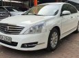 Nissan Teana 2010 - Cần bán gấp Nissan Teana sản xuất năm 2010, màu trắng, 415 triệu