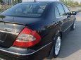 Mercedes-Benz E class E200 2009 - Cần bán lại xe Mercedes E200 sản xuất 2009, màu đen, 369 triệu