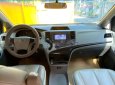 Toyota Sienna 2011 - Cần bán xe Toyota Sienna đời 2011, màu vàng ít sử dụng