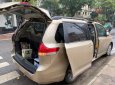 Toyota Sienna 2010 - Cần bán xe Toyota Sienna năm 2010, màu vàng, xe nhập