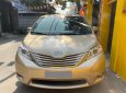 Toyota Sienna 2011 - Cần bán xe Toyota Sienna đời 2011, màu vàng ít sử dụng