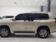 Lexus LX 2015 - Cần bán xe Lexus LX570 sản xuất 2015, nhập khẩu nguyên chiếc, màu vàng cát