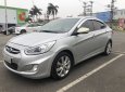 Hyundai Accent 2014 - Cần bán xe Hyundai Accent bản số sàn sản xuất năm 2014, màu bạc