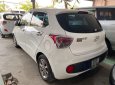 Hyundai Grand i10    2015 - Cần bán lại xe Hyundai Grand i10 sản xuất năm 2015, màu trắng, nhập khẩu nguyên chiếc, giá 245tr