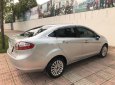 Ford Fiesta 2011 - Cần bán lại xe Ford Fiesta đời 2011, màu bạc giá cạnh tranh