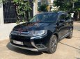 Mitsubishi Outlander 2018 - Bán ô tô Mitsubishi Outlander đời 2018, màu đen, giá chỉ 730 triệu