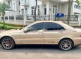 Mercedes-Benz C class 2002 - Cần bán Mercedes C200 đời 2002, màu ghi vàng xe gia đình