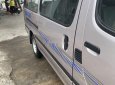 Toyota Hiace 2002 - Bán Toyota Hiace đời 2002, màu bạc, 65 triệu