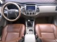 Toyota Innova 2015 - Bán Toyota Innova đời 2015, màu bạc còn mới