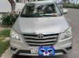 Toyota Innova 2015 - Cần bán gấp Toyota Innova đời 2015, màu bạc, xe nhập