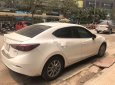 Mazda 3 2018 - Cần bán gấp Mazda 3 năm sản xuất 2018, màu trắng, giá chỉ 639 triệu