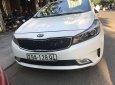 Kia Cerato  MT  2016 - Bán Kia Cerato MT 2016, màu trắng xe gia đình, giá 410tr